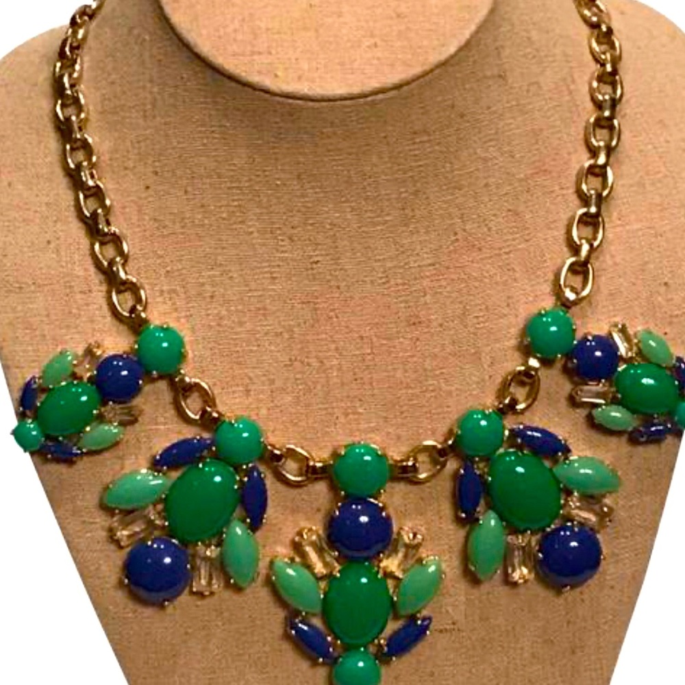 Stella and Dot necklace